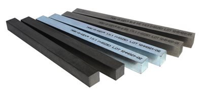 Stainless Steel vs Carbon Steel Fasteners